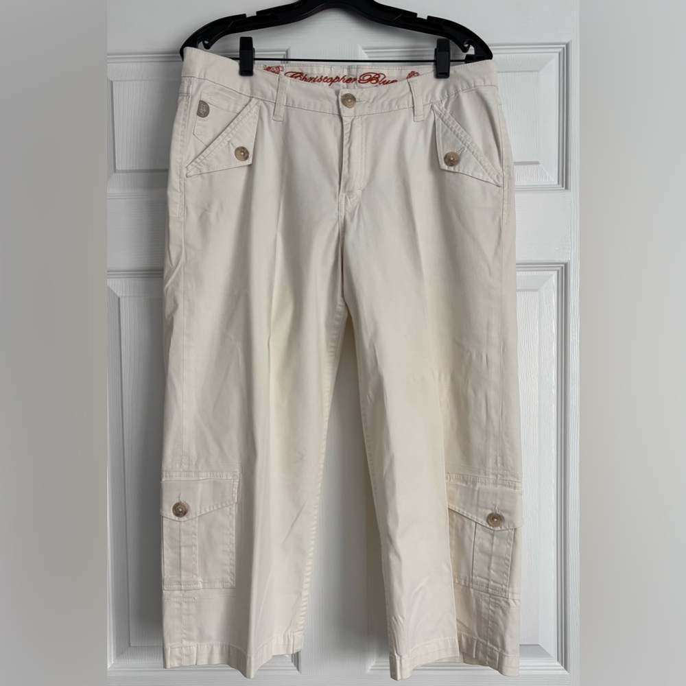 👖BOGO Christopher  Blue Women’s Light Khaki Cargo Capris, Size 14
